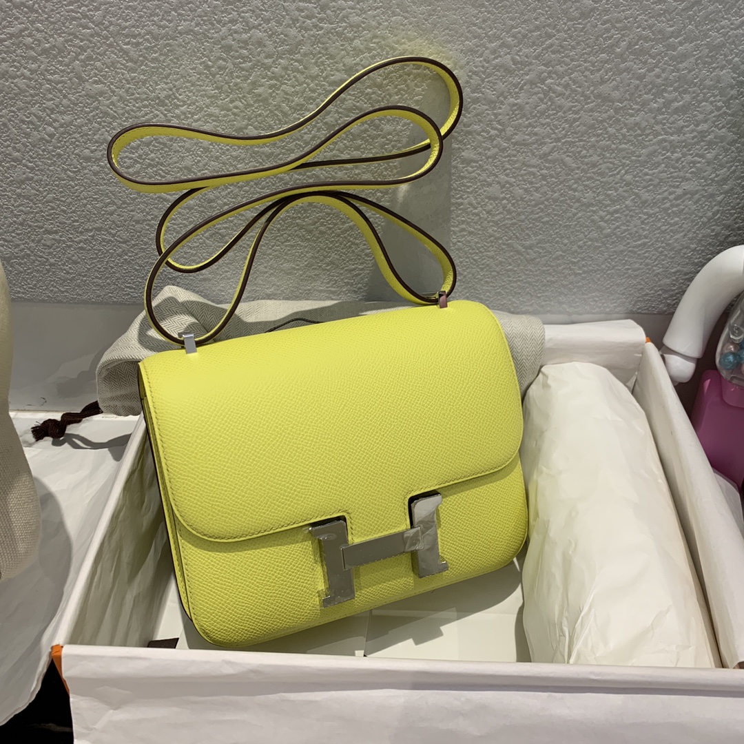 에르메스 콘스탄스18 레몬 옐로우 은장 앱송